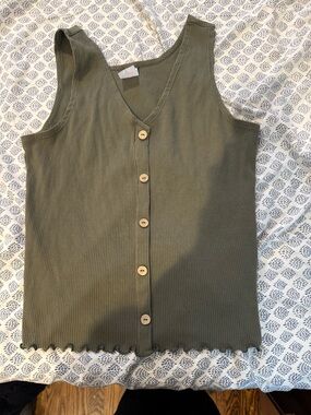 Olive Ribbed Button-Front Tank Top - Women